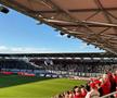Haos la derby-ul din Germania » Ultrașii i-au atacat pe fotbaliști, poliția a intervenit și a urmat o bătaie generală