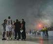 Fanii lui Partizan Belgrad nu se dezmint: torțe și atmosferă incredibilă în timpul unui meci disputat în aer liber, pe Stadionul Tasmajdan
