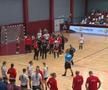 Aissatou Kouyate, accidentare în Rapid - Vâlcea / FOTO: Captură @Pro Arena
