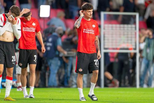 Dennis Man (26 de ani), extrema dreapta de la PSV, a rămas pe bancă la meciul cu Nijmegen, scor 5-3, din etapa #5 din campionatul Olandei/ foto Imago Images
