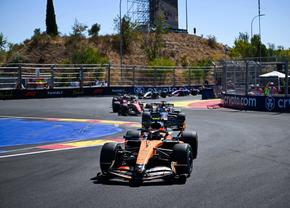 Marele Premiu de Formula 1 de la Madrid » Leclerc preia conducerea cursei după ce Norris a intrat la boxe