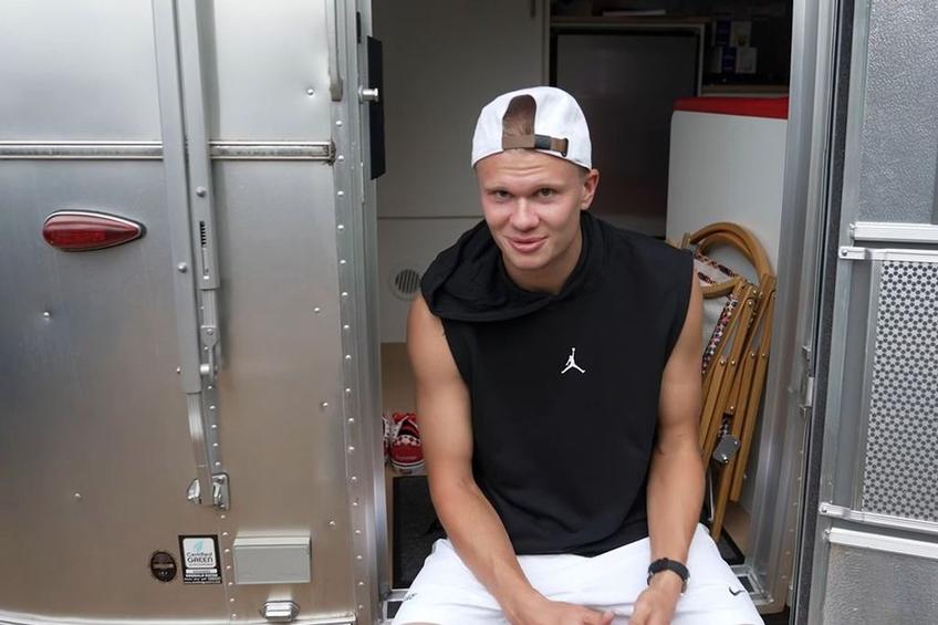 Surpriză totală! Pe ce a cheltuit Erling Haaland aproape 78.000 de euro: „E genială” // foto:  Daily Star