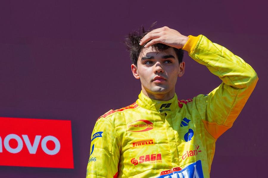 Sebastian Montoya, pilotul Prema Racing/ Foto: Instagram Rochia scurtă purtată de sora sa i-a adus pilotului o amendă de 500 de euro: „Cine va plăti?”