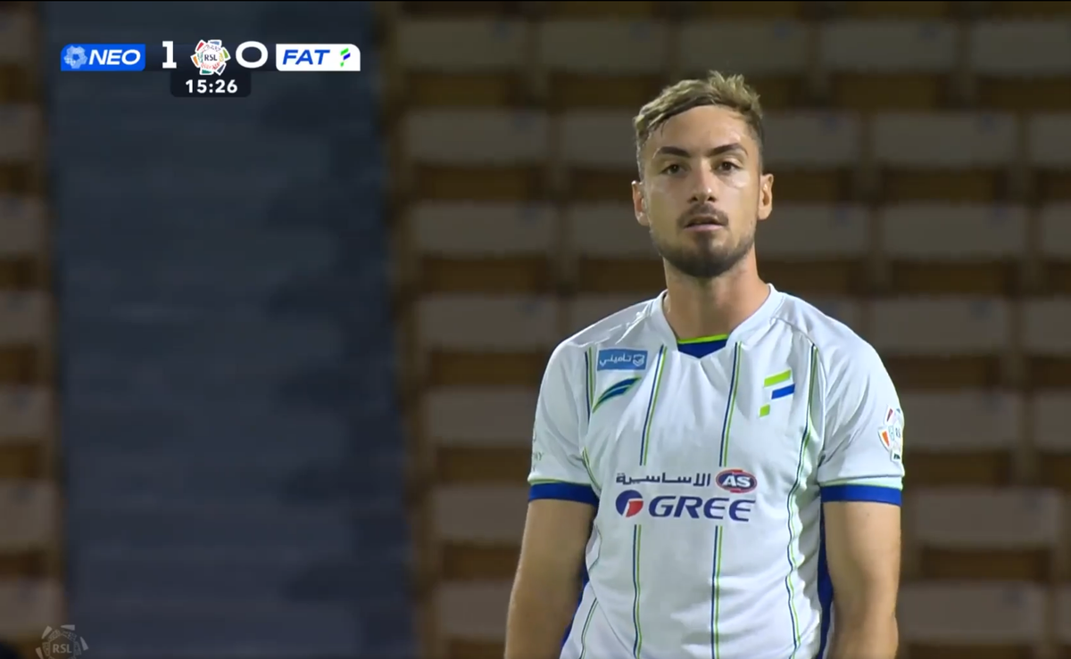 Mihai Lixandru, protagonist în duelul cu echipa lui Alexandre Lacazette » Decizia arbitrului l-a scos din minți
