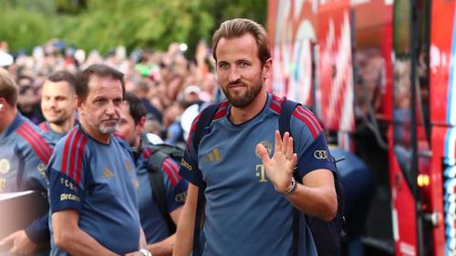 Harry Kane, la sosirea lui Bayern în Luxemburg / Foto: Bild