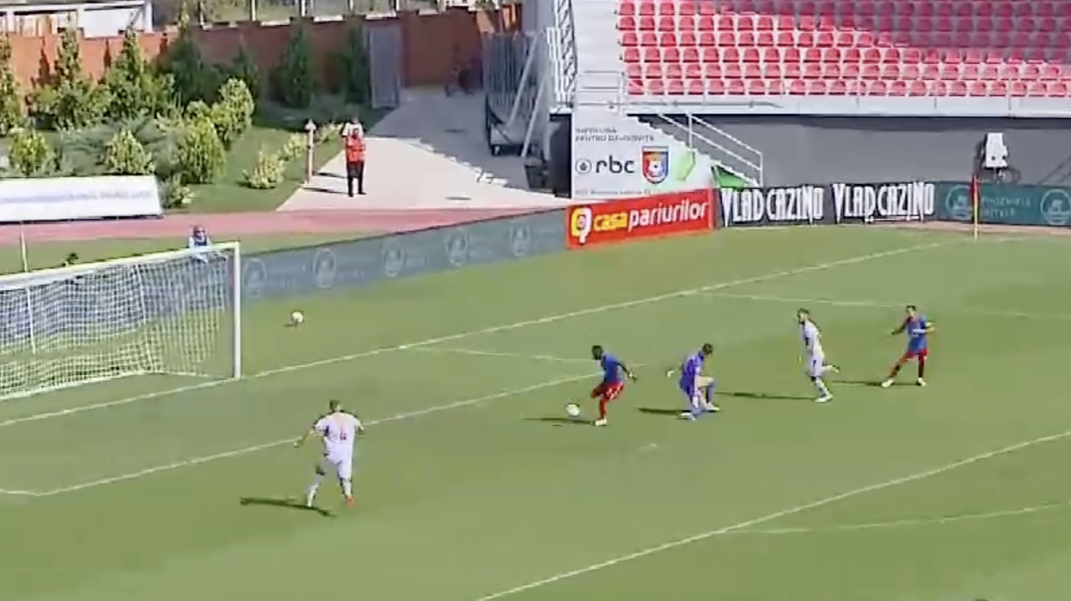 Gafă de cascadorii râsului în Liga 2 » Cum s-a deschis scorul în Chindia - Șelimbăr
