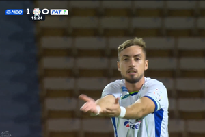 Mihai Lixandru, protagonist în duelul cu echipa lui Alexandre Lacazette » Decizia arbitrului l-a scos din minți