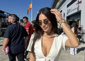 Rochia scurtă purtată de sora sa i-a adus pilotului o amendă de 500 de euro: „Cine va plăti?”