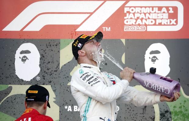 FORMULA 1 // Valtteri Bottas, victorie în MP al Japoniei după un start fabulos! Mercedes, pentru a 6-a oară campioană la constructori