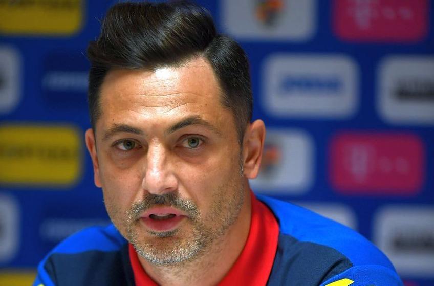 George Ogăraru, 40 de ani, fostul coleg al lui Mirel Rădoi (39) de la FCSB, consideră că selecționerul României nu va rămâne șomer dacă FRF va decide să-l demită.