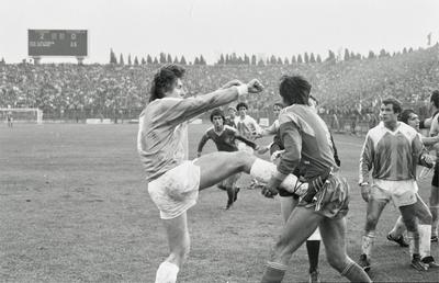 35 de ani de la cafteala istorică din Steaua - Victoria! Ziua în care Lăcătuș, Pițurcă, Iovan, Bumbescu s-au bătut ca-n filme cu Vaișcovici, Augustin și Balaur după un gest al lui Hagi. „El venise să calmeze spiritele și a încasat-o degeaba”