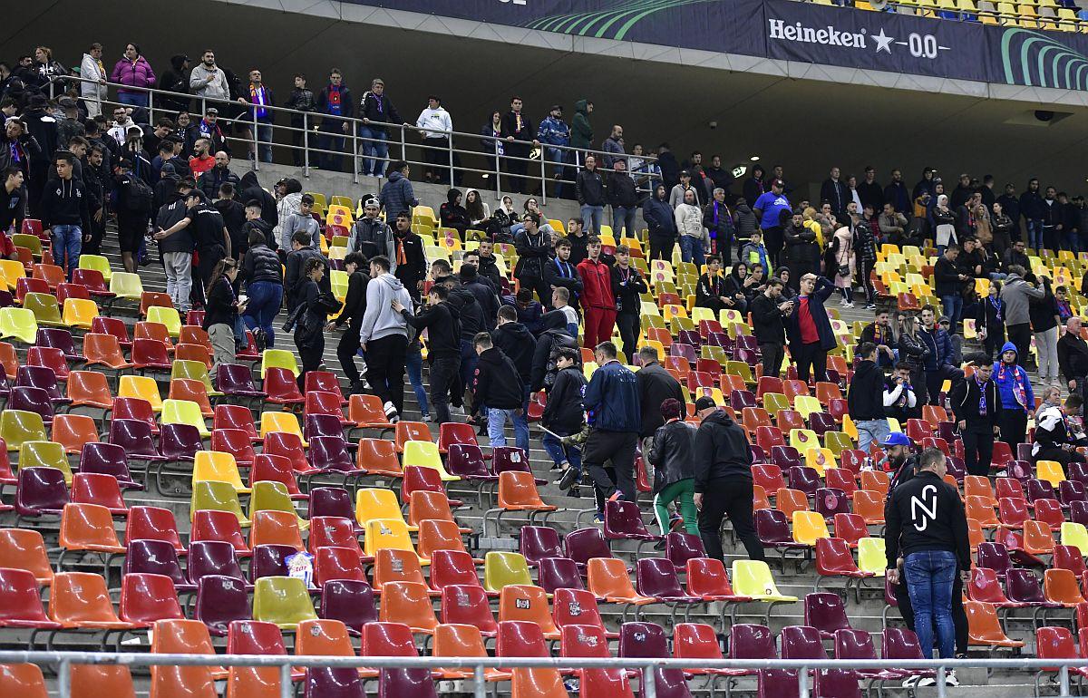 Danezi buni, danezi răi » Cum s-a descurcat FCSB în fața adversarelor din Danemarca: două „electroșocuri”, un succes istoric și multe bătăi de cap