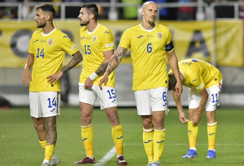 EURO 2024 este șansa generației lui Chiricheș de a spăla rușinea acumulată în ultimii ani // foto: Cristi Preda