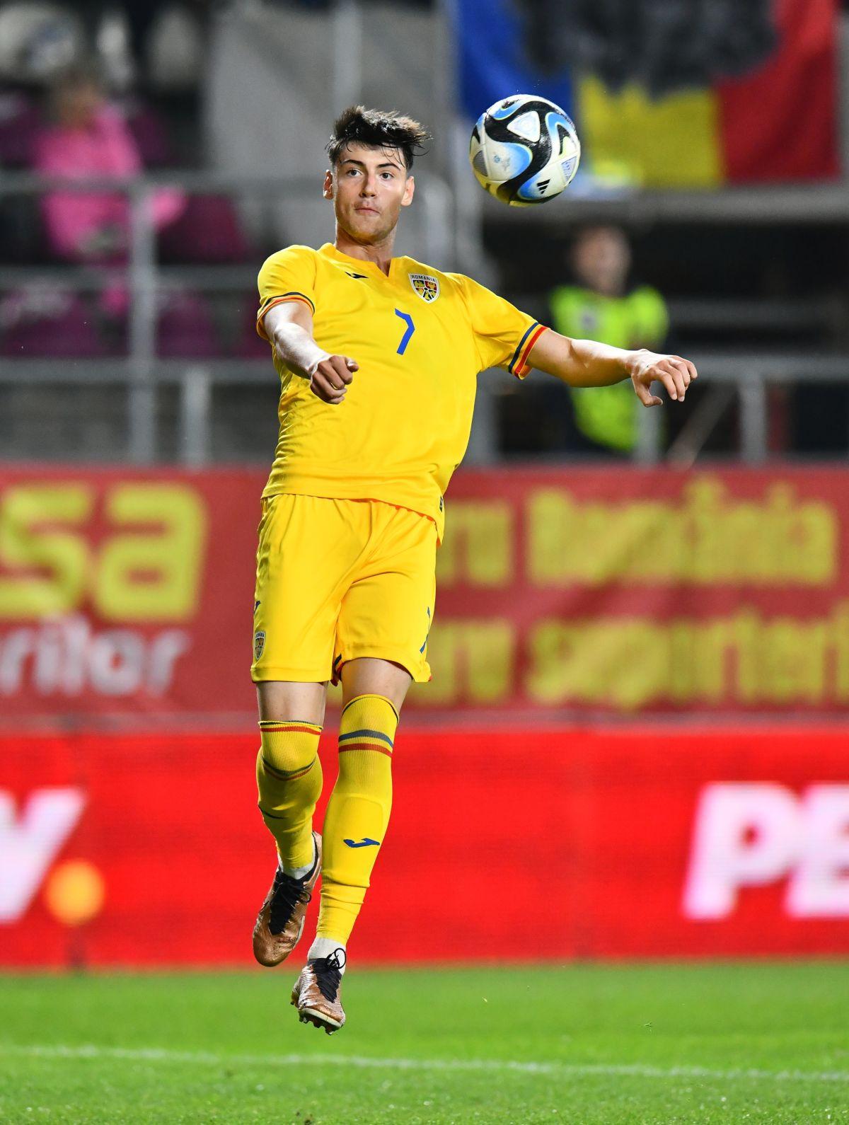 7 detalii remarcate în Giulești, la România U21 - Armenia U21 » Cum a fost surprins Burleanu și ce antrenor din Superligă și-a făcut apariția
