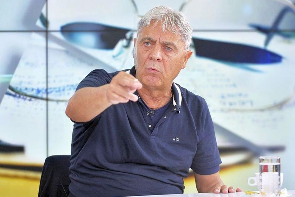 Pe lângă Mitriță, Cârțu mai cere un fotbalist al Universității Craiova la națională: „Cum face Hagi pentru Ianis, ieșim și noi cu presiunea!”