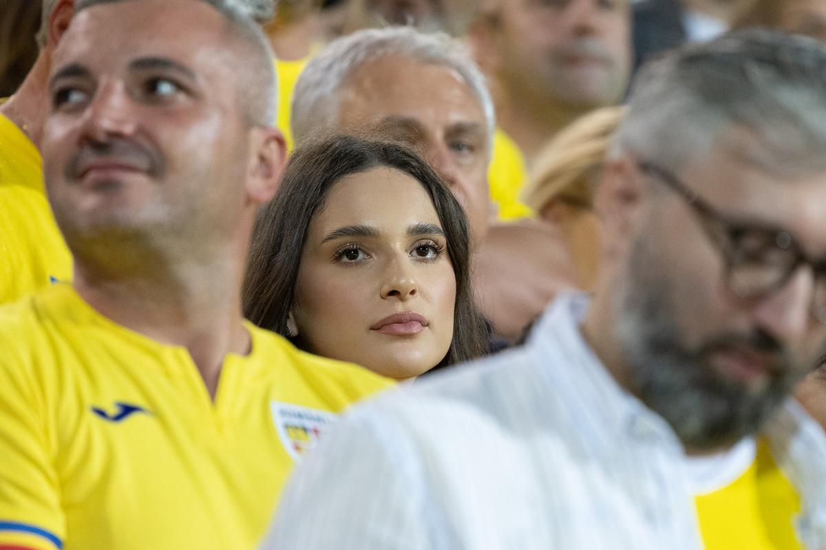 Moment special în familia Hagi: Elena și Ianis vor deveni azi părinți!