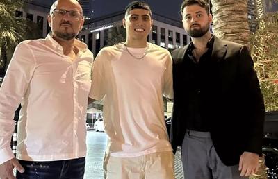 Adrian Mititelu s-a dus după el în Emiratele Arabe Unite: „Respect”