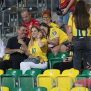 Gheorghe Hagi a stat în tribuna din faţa lojei în care se aflau oficialii FRF FOTO: Ionuţ Iordache (GSP)