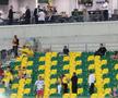 Gheorghe Hagi a stat în tribuna din faţa lojei în care se aflau oficialii FRF FOTO: Ionuţ Iordache (GSP)