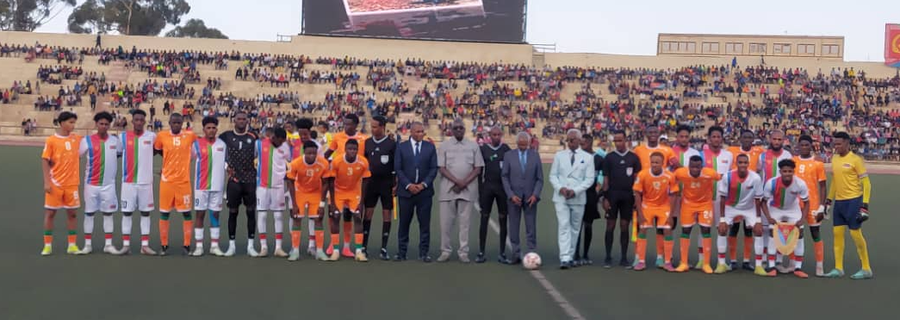 foto: naționalele statelor Eritrea și Niger, la meciul amical de pe 26 mai 2025 Povestea naționalei care nu a mai jucat niciun meci oficial din 2019 » De ce n-au fost lăsați să se înscrie în preliminariile Campionatului Mondial