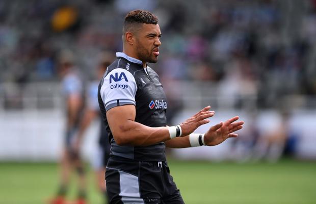 Luther Burrell: „Rasismul colegilor m-a obligat să mă retrag din sport”