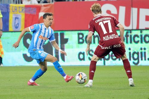 Universitatea Craiova - Rapid se joacă duminică, 2 noiembrie, în etapa 15 din Superliga