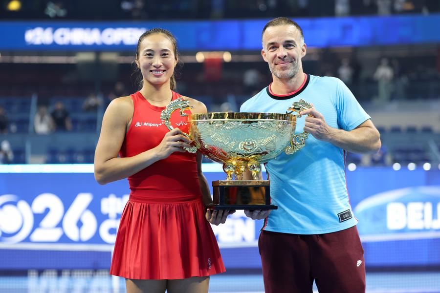 Qinwen Zheng, campioana de la Beijing, și-a explicat ascensiunea fulminantă din ultimele luni: „Nu este ușor să fii un simbol național”