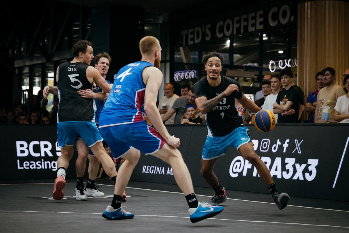 Au câștigat FIBA 3x3 World Tour București! Un campion olimpic de baschet a făcut spectacol