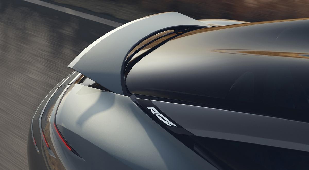 Rachetă electrică! Peugeot a prezentat noul coupe care se încarcă în doar 10 minute