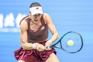 Sorana Cîrstea - Hanyu Guo » Prăbușire dureroasă: Sorana, eliminată de locul 240 în lume după ce a condus cu 6-1, 4-0!