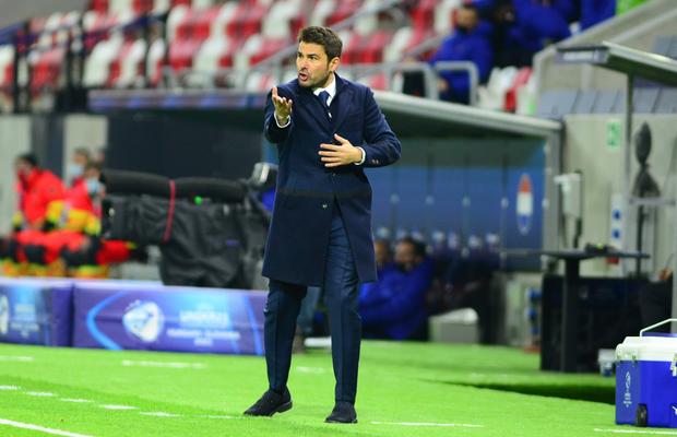 Adrian Mutu e pregătit să revină pe banca tehnică: „Îmi face plăcere să lucrez cu ei”