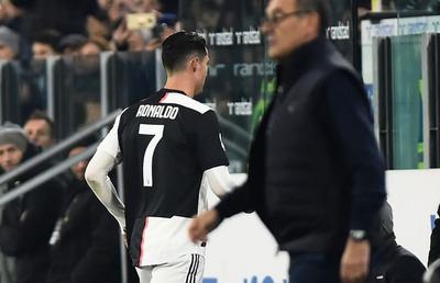 S-a aflat ce a spus Cristiano Ronaldo către Sarri în momentul înlocuirii din Juventus - Milan 1-0