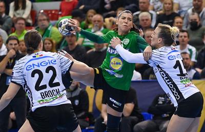 FTC Budapesta - CSM București 31-30 » Campioana României, învinsă la ultima fază