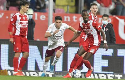 Un nume important din DDB pulverizează transferul lui Mircea Rednic: „Nu poate face sprint nici dacă își vede mama jefuită! Nu vreau să-i știu salariul!”