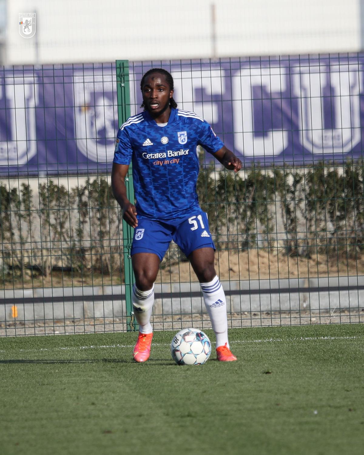 FCU Craiova - CSA Steaua 4-1 » Oltenii au făcut show la primul meci de la revenirea lui Trică