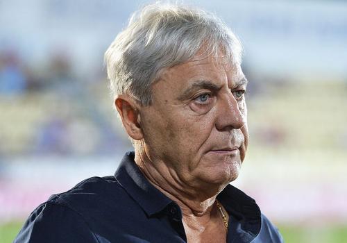 Mirel Rădoi a lăsat 4 jucători în afara lotului pentru meciul dintre Rapid și CS Universitatea, scor 2-2
