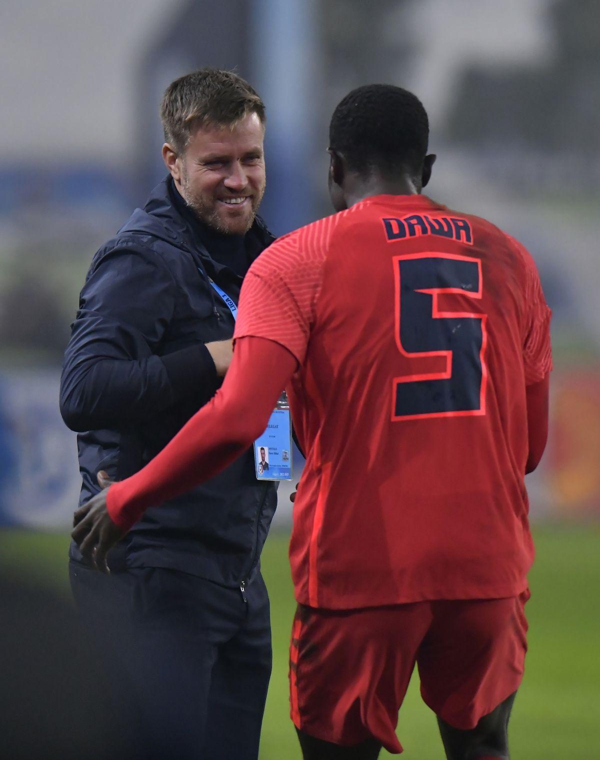 În control cu Pintilii » FCSB a limpezit rapid duelul cu echipa-comedie a lui Napoli și a urcat pe loc de play-off » Clasamentul ACUM