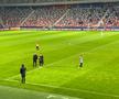 Trofeul de la Campionatul Mondial de Minifotbal prezentat fanilor » Adus în Ghencea, la CSA Steaua - Csikszereda