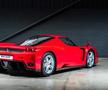Ferrari Enzo, ediție limitată semnată de piloții Michael Schumacher și Rubens Barrichello (foto: dicklovett.co.uk)