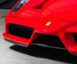 Ferrari Enzo, ediție limitată semnată de piloții Michael Schumacher și Rubens Barrichello (foto: dicklovett.co.uk)