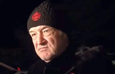 Gigi Becali a mers la secția de poliție la 3 dimineața: „Să mă caute și să-și ceară iertare, altfel îi fac plângere penală!”