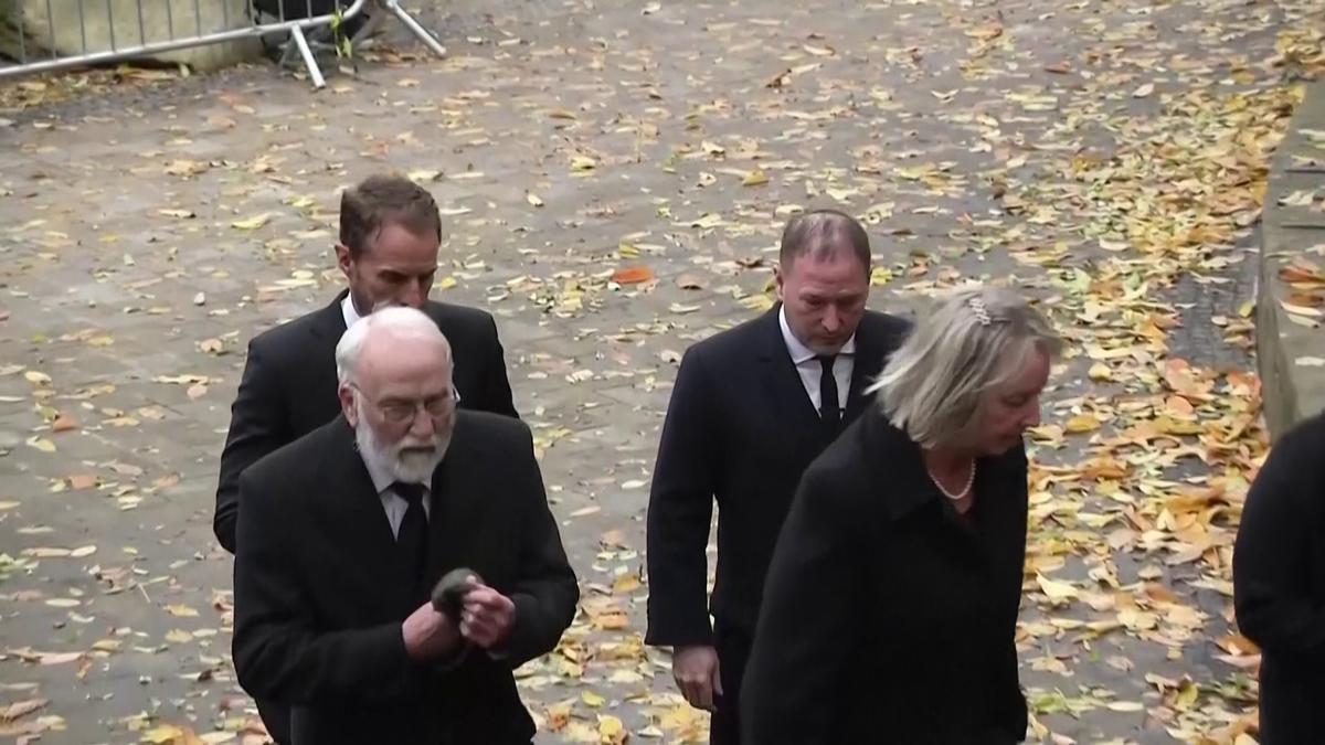 Cortegiul funerar al lui Bobby Charlton