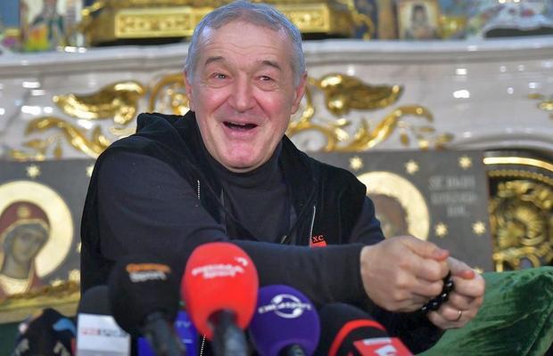 Scouter-ul lui Becali a găsit doi jucători pentru FCSB: „Mijlocașul seamănă cu Stanciu, atacantul cu Rrahmani, dar mai bun”