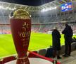 Trofeul de la Campionatul Mondial de Minifotbal prezentat fanilor » Adus în Ghencea, la CSA Steaua - Csikszereda