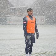 Alexandru Musi // Naționala U20, antrenament în zăpadă/ foto FRF.ro