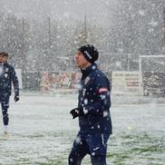 Eduard Radaslavescu // Naționala U20, antrenament în zăpadă/ foto FRF.ro
