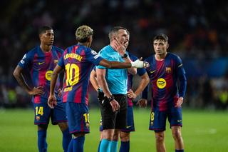 UEFA a decis! Arbitru de Premier League la Bosnia - România » Implicat în ultimul scandal din Anglia
