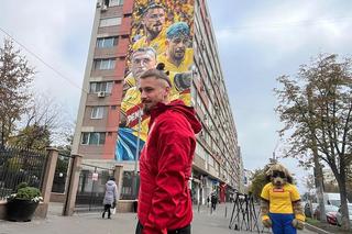 Pictura imensă cu cei 3 „tricolori” a fost dezvăluită pe un bloc din Sectorul 2 » Reacția lui Radu Drăgușin, venit la fața locului