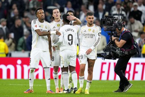 Endrick merge la Lyon sub formă de împrumut // foto: Imago Images