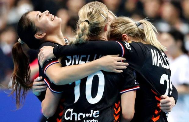 CM HANDBAL // Olanda-Rusia 33-32 » Meci stelar în Japonia și o surpriză imensă: „lalelele” merg în marea finală